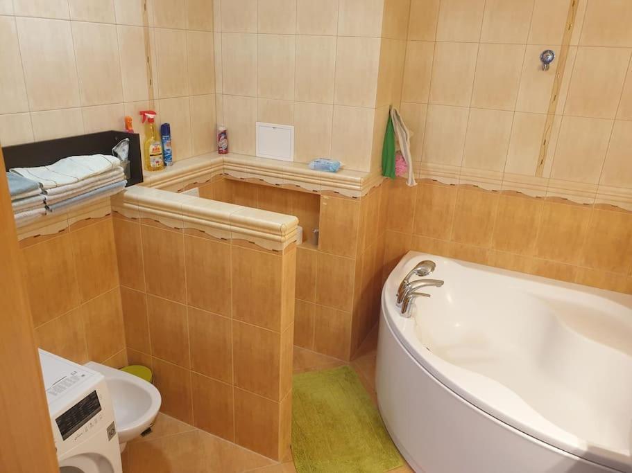 Mezonetovy Apartman V Centre Novej Dubnice Ilava Екстериор снимка